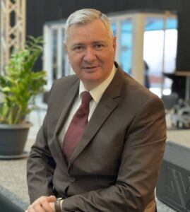 Pastor, avocat – Florin Ianovici, București